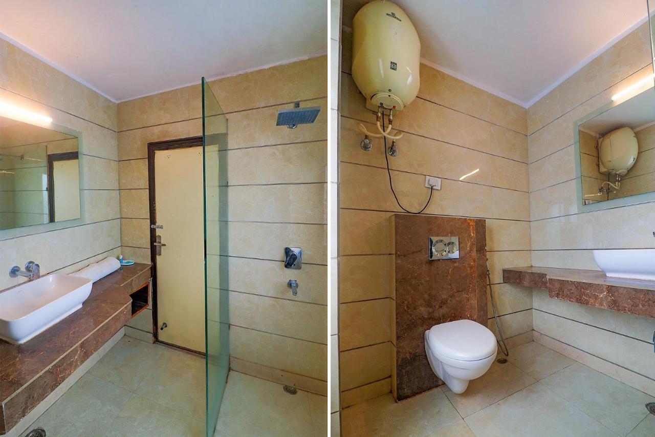 Fabexpress Welcome Palace Near Railway Station 3*